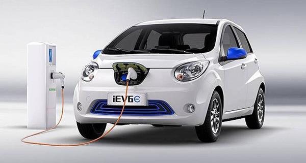 不懼補貼新政，綜合續航超300公里的微型電動車強勢來襲